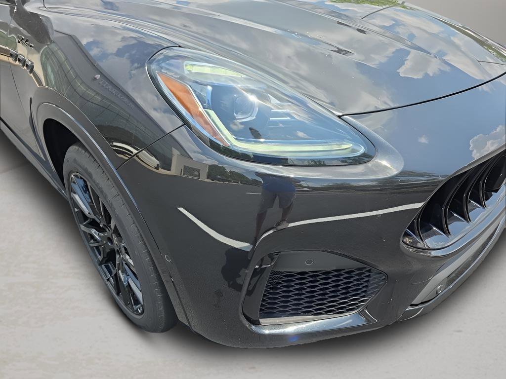 New 2025 Maserati Grecale Modena image 10