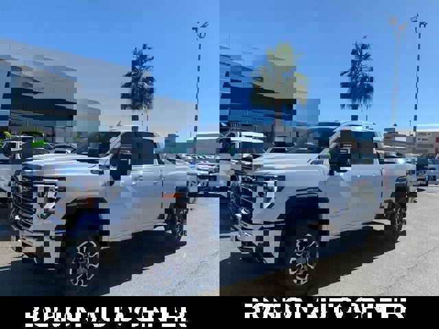 New 2025 GMC Sierra 2500 SLT w/ SLT Convenience Package