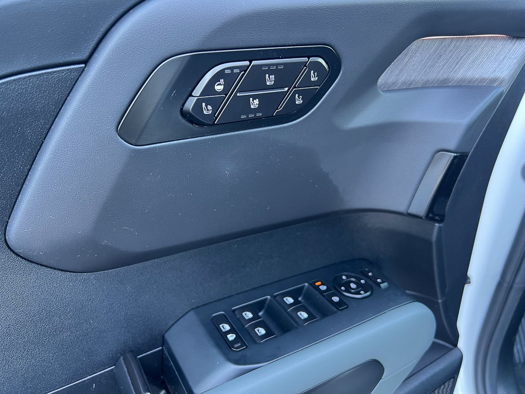 Used 2027 Kia Telluride SX Prestige X-Line w/ Towing Package AWD/4WD image 18