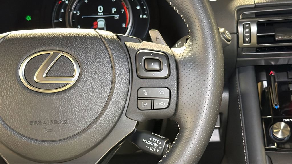 Used 2025 Lexus IS 350 F Sport w/ Navigation Package image 19