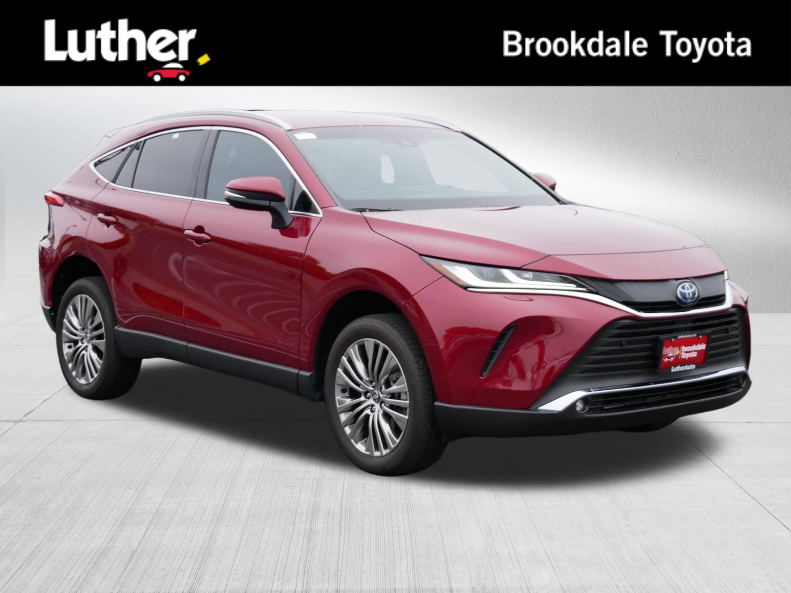 Used 2024 Toyota Venza XLE