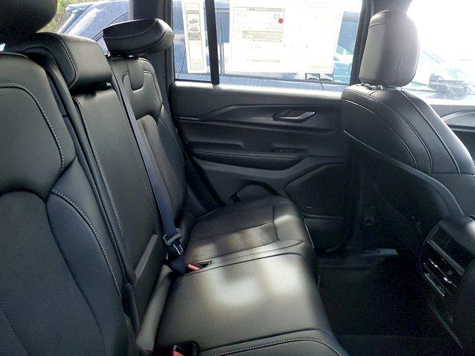 New 2024 Jeep Grand Cherokee Altitude RWD image 6