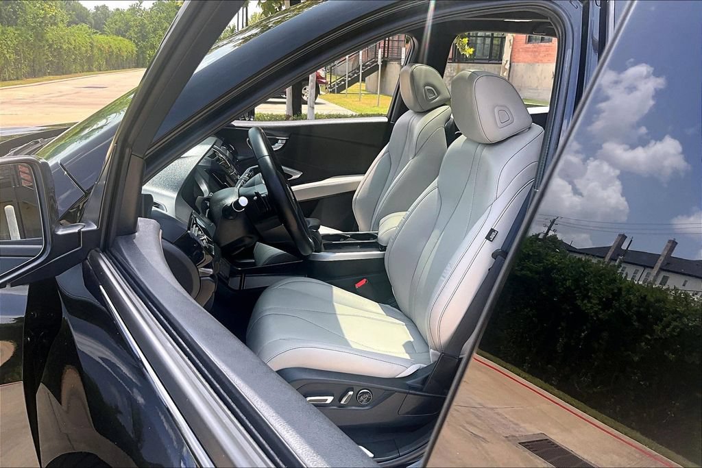 Used 2025 Acura RDX SH-AWD image 33