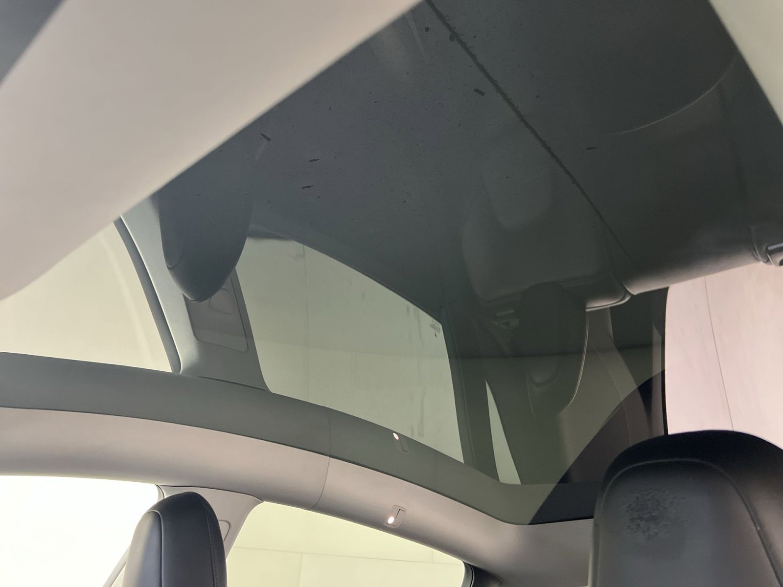 Used 2021 Tesla Model Y Long Range image 25