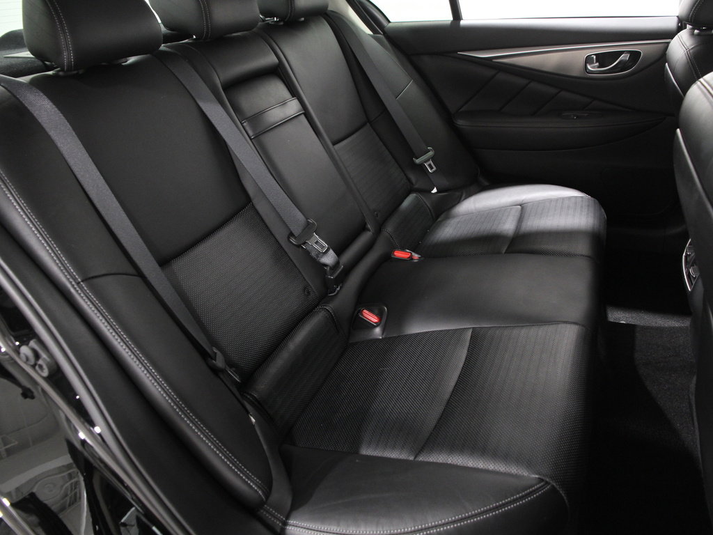 Used 2018 INFINITI Q50 Sport image 18