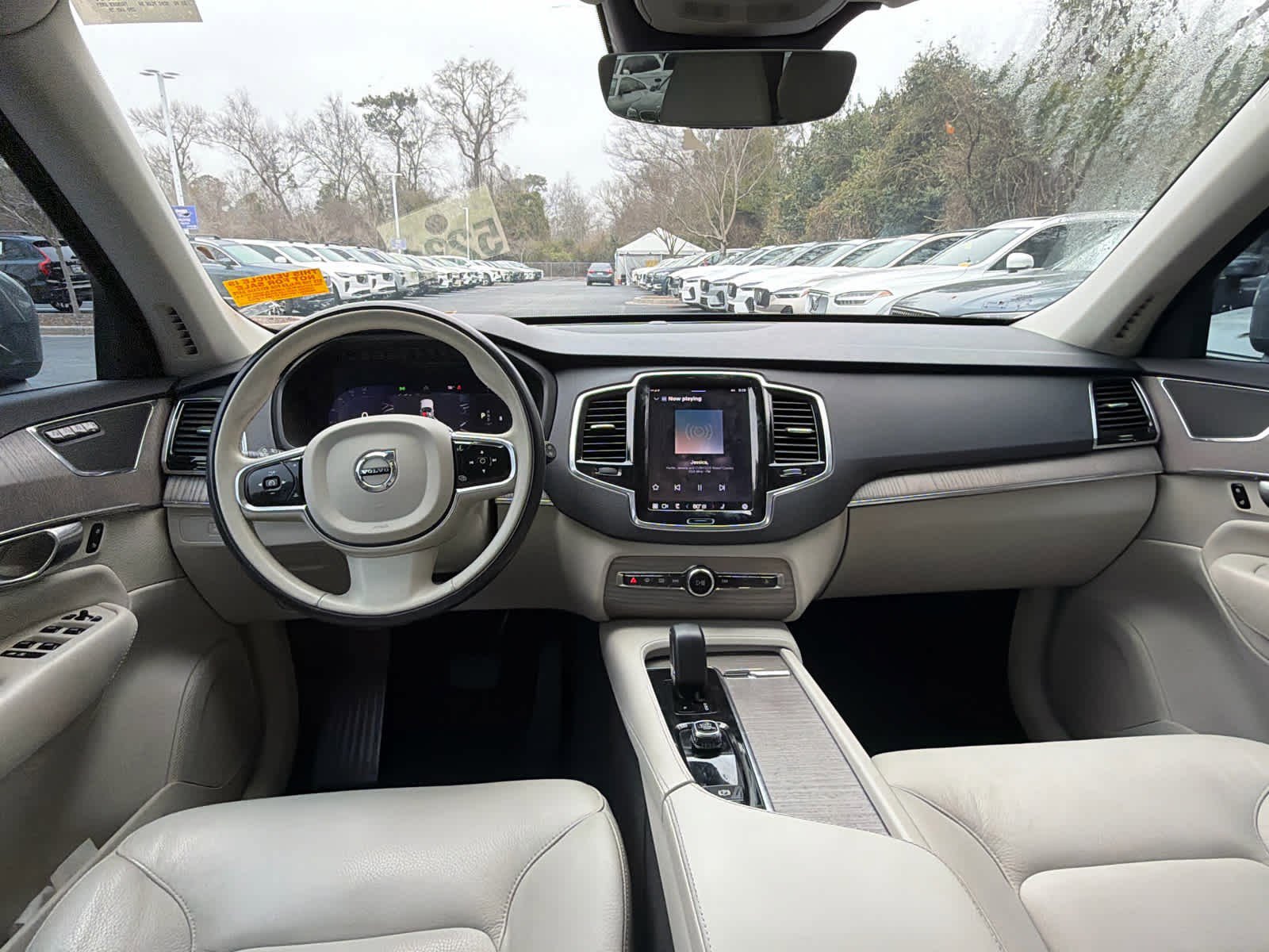 Certified 2023 Volvo XC90 B6 Plus w/ Protection Package Premier image 19