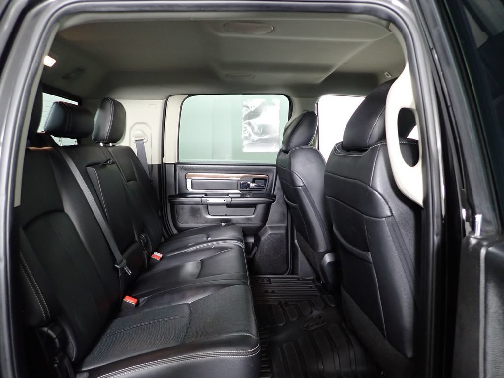 Used 2018 RAM 3500 Laramie AWD/4WD image 35