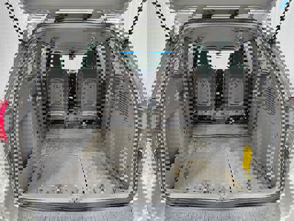 Used 2006 Toyota Sienna LE image 20