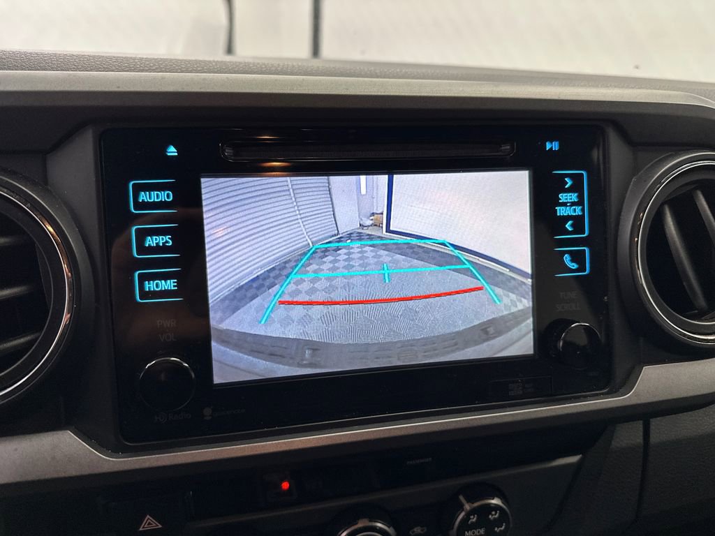 Used 2016 Toyota Tacoma TRD Off-Road w/ Towing Package image 20