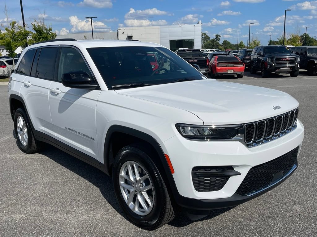 New 2026 Jeep Grand Cherokee Laredo RWD image 15