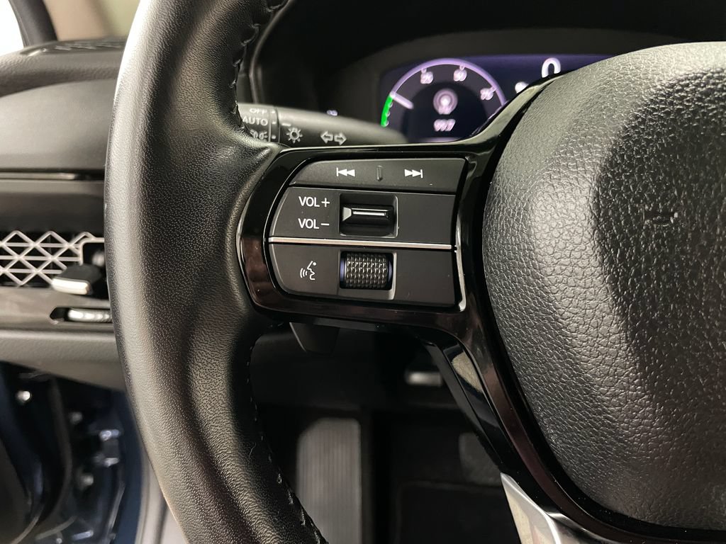 Used 2024 Honda Accord Touring image 19