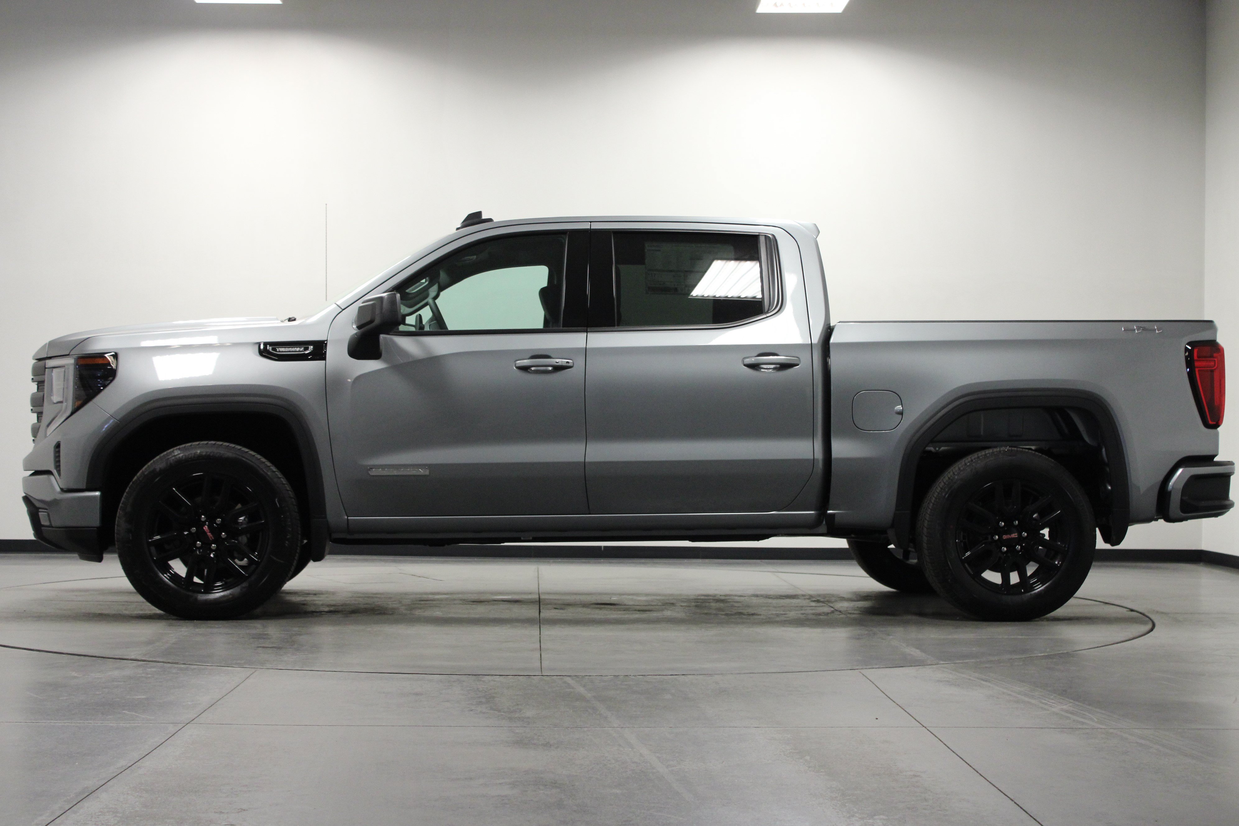 New 2026 GMC Sierra 1500 Elevation AWD/4WD image 7