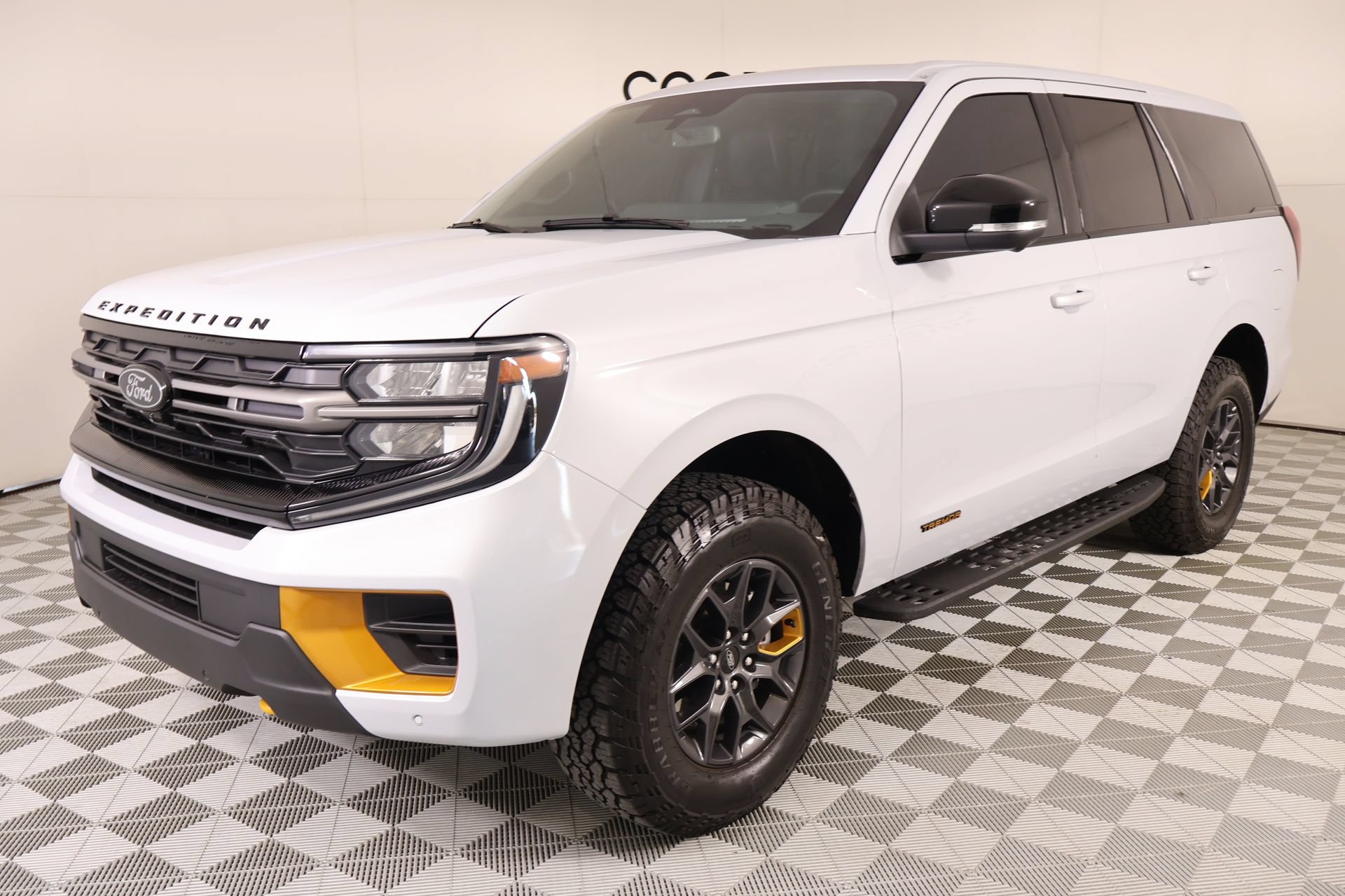 Used 2026 Ford Expedition Tremor AWD/4WD image 12