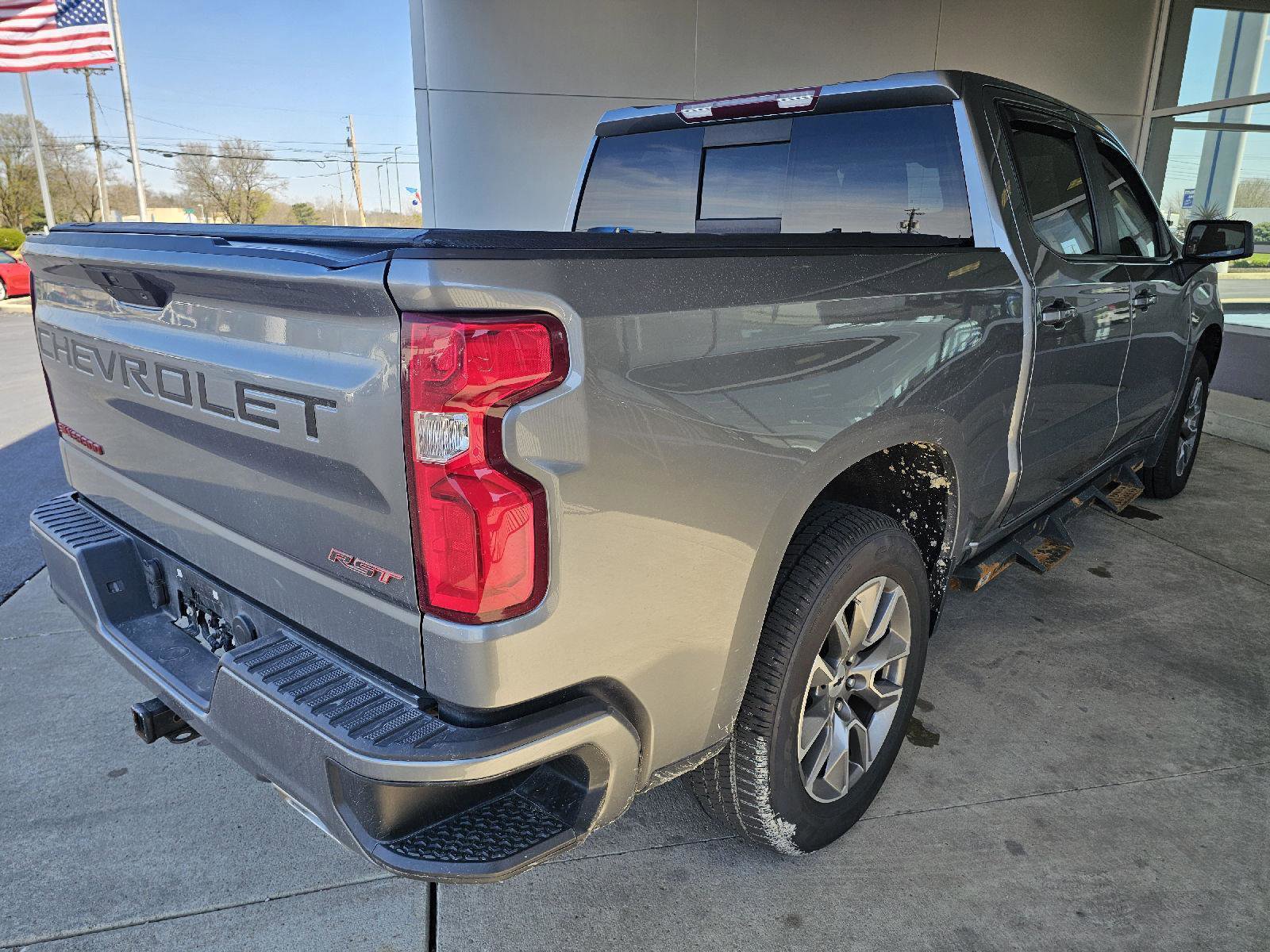 Used 2021 Chevrolet Silverado 1500 RST w/ Convenience Package II image 6