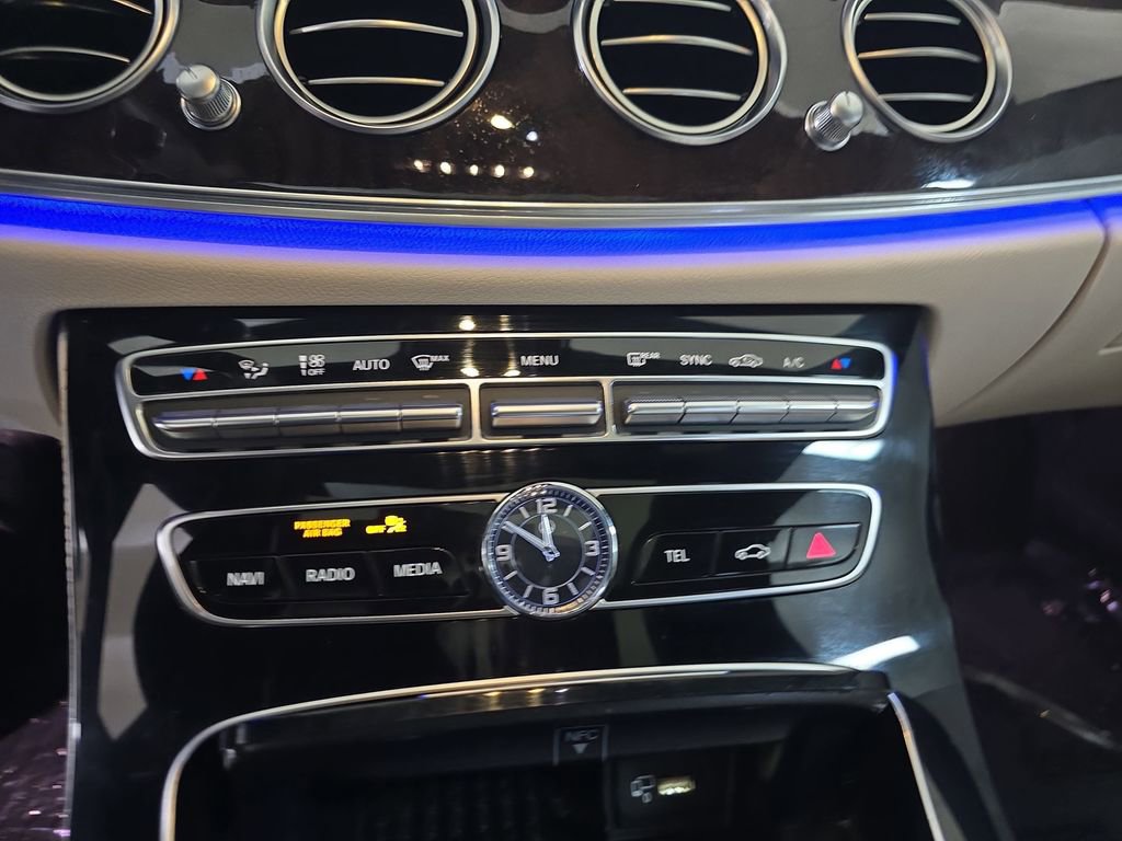 Used 2017 Mercedes-Benz E 43 AMG 4MATIC Sedan image 25