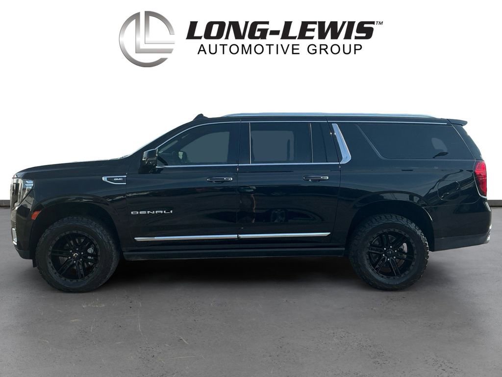 Used 2021 GMC Yukon XL Denali w/ Denali Premium Package AWD/4WD image 2