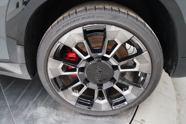 Used 2025 BMW XM image 44