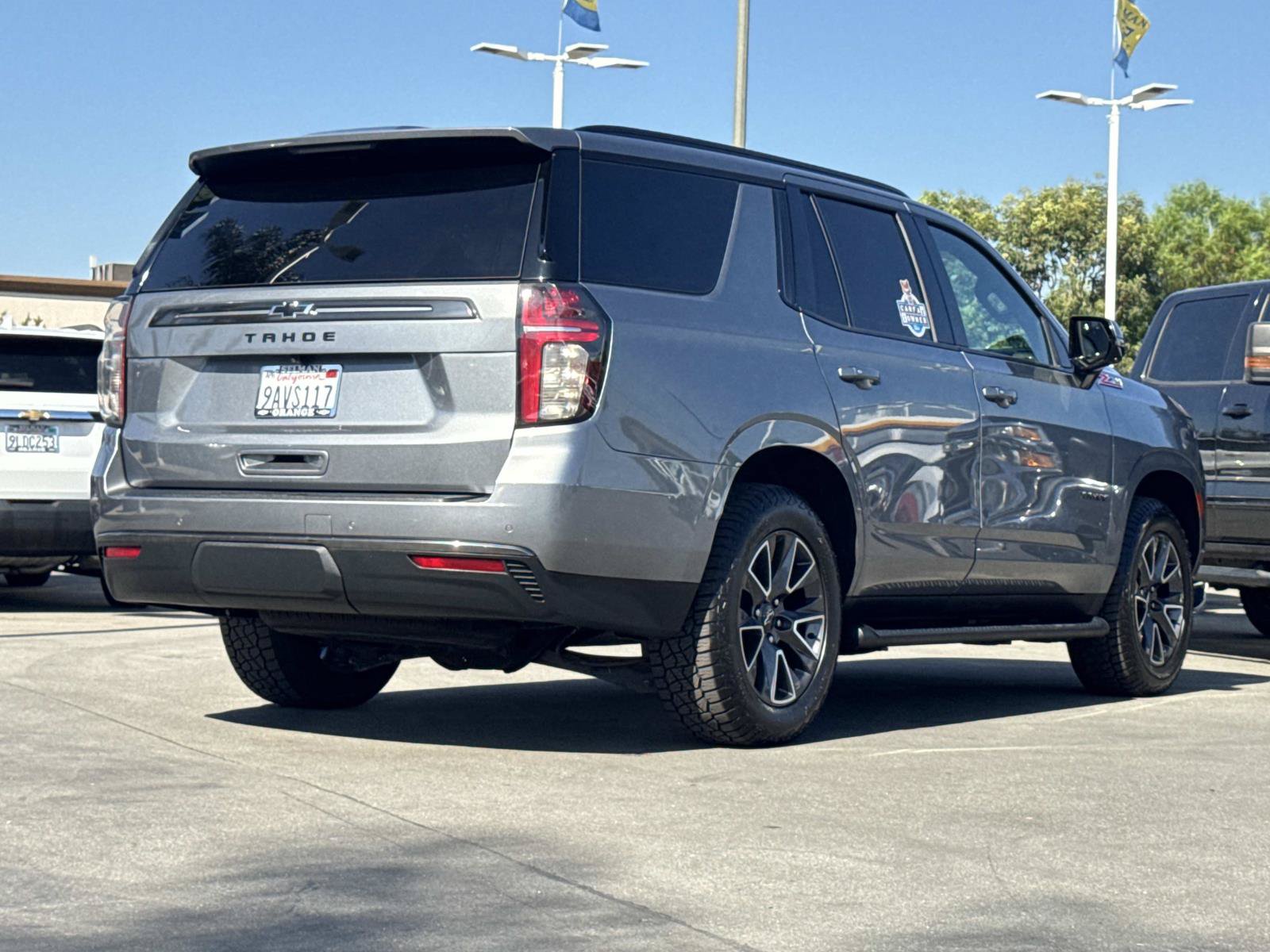 Used 2022 Chevrolet Tahoe Z71 w/ Z71 Off-Road Package AWD/4WD image 5