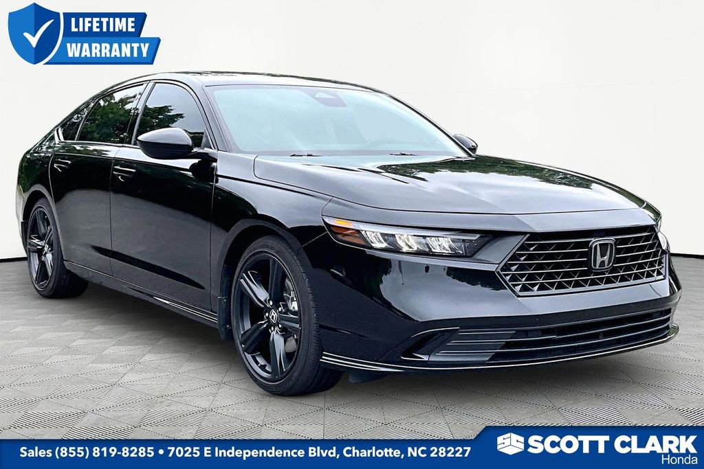 Used 2024 Honda Accord Sport image 1