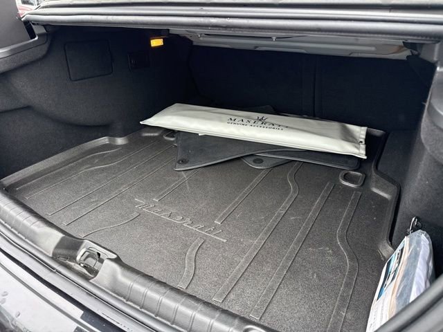 Used 2019 Maserati Ghibli S GranSport Q4 image 31