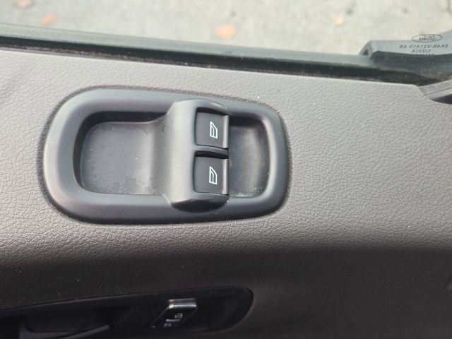 Used 2023 Ford Transit 350 XLT image 14