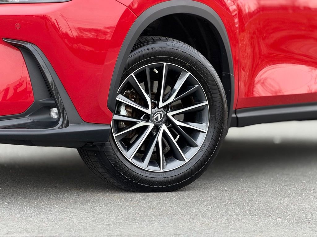 Used 2023 Lexus NX 350 AWD image 2