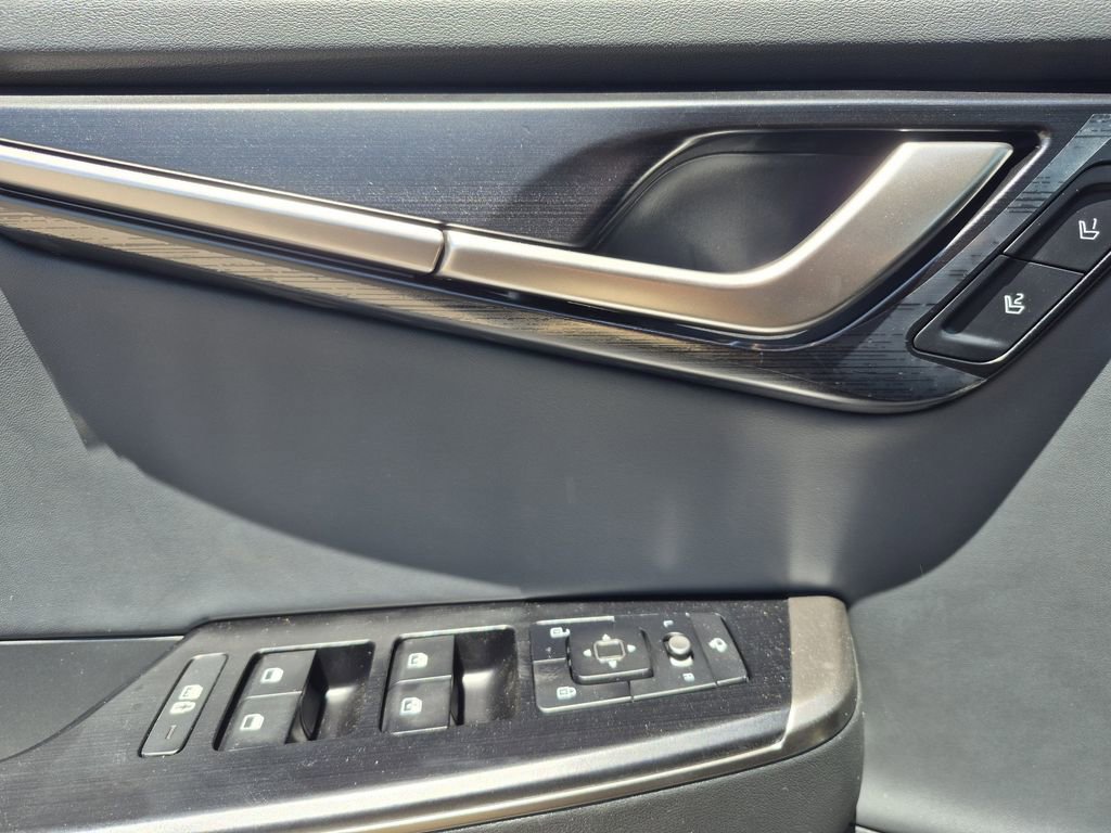 New 2025 Kia EV6 Wind AWD/4WD image 7
