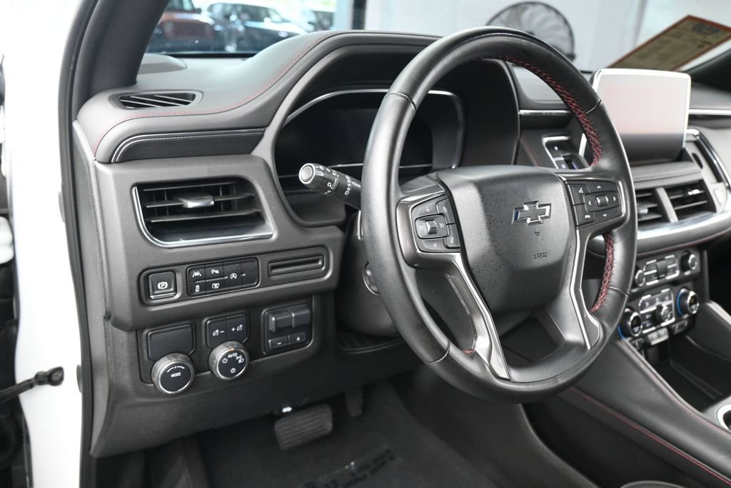 Used 2024 Chevrolet Tahoe RST w/ Luxury Package RWD image 15