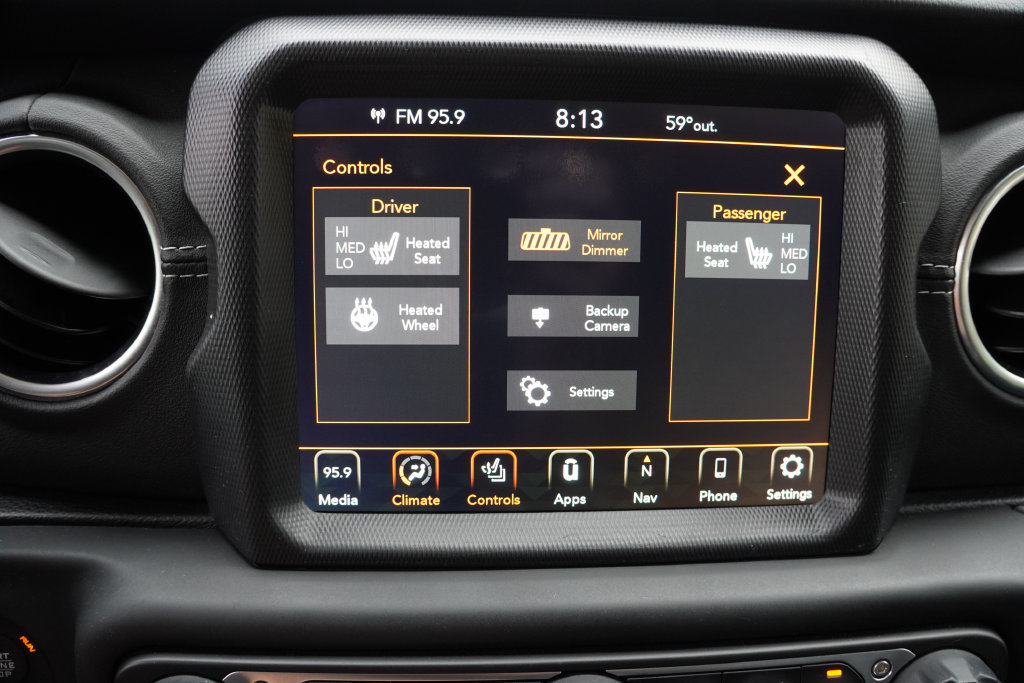 Certified 2020 Jeep Wrangler Unlimited Sahara AWD/4WD image 26