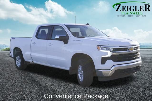 Used 2025 Chevrolet Silverado 1500 LT w/ Work Truck Package image 4