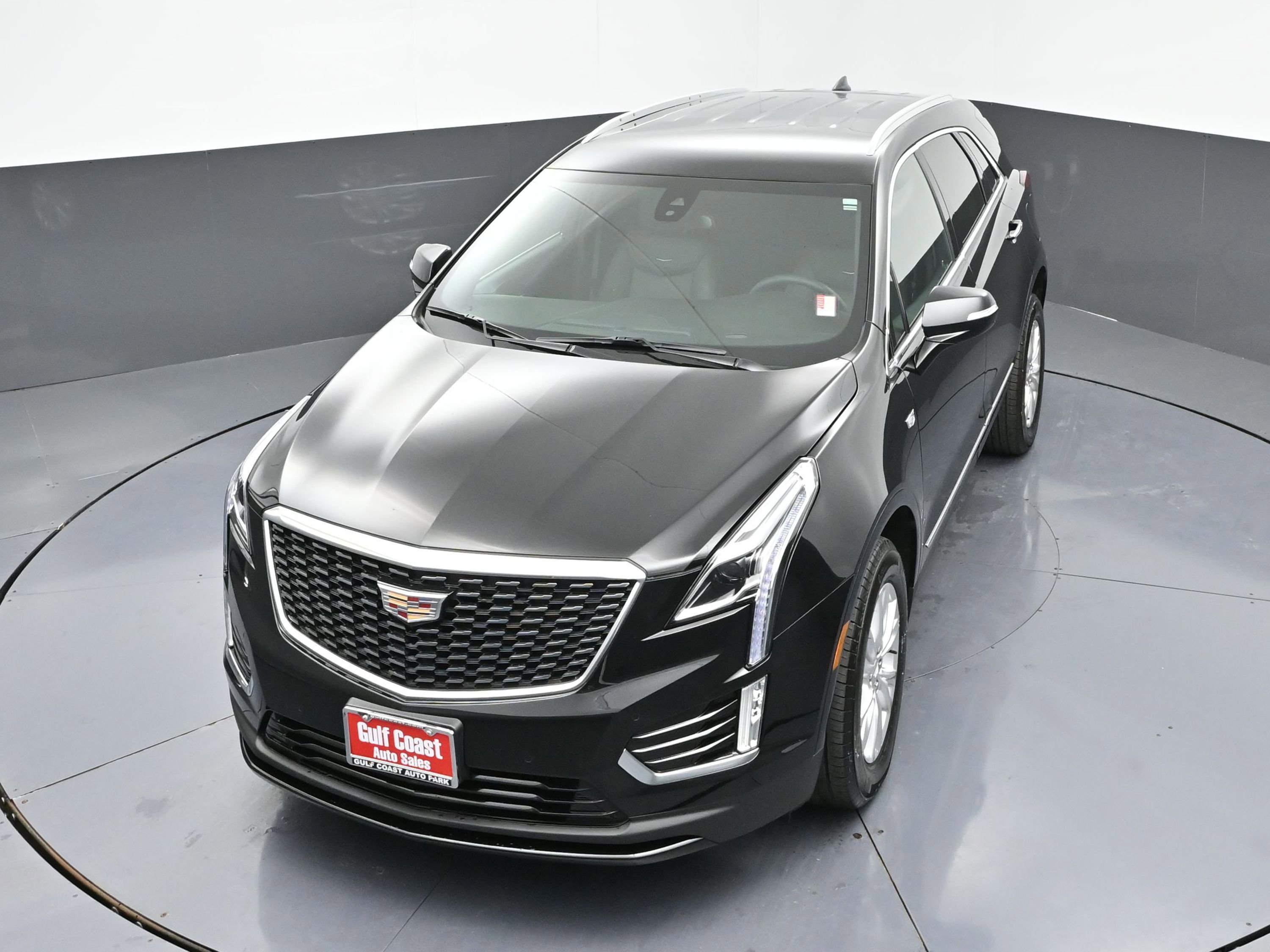 Used 2024 Cadillac XT5 Luxury w/ LPO, Floor Liner Package image 37