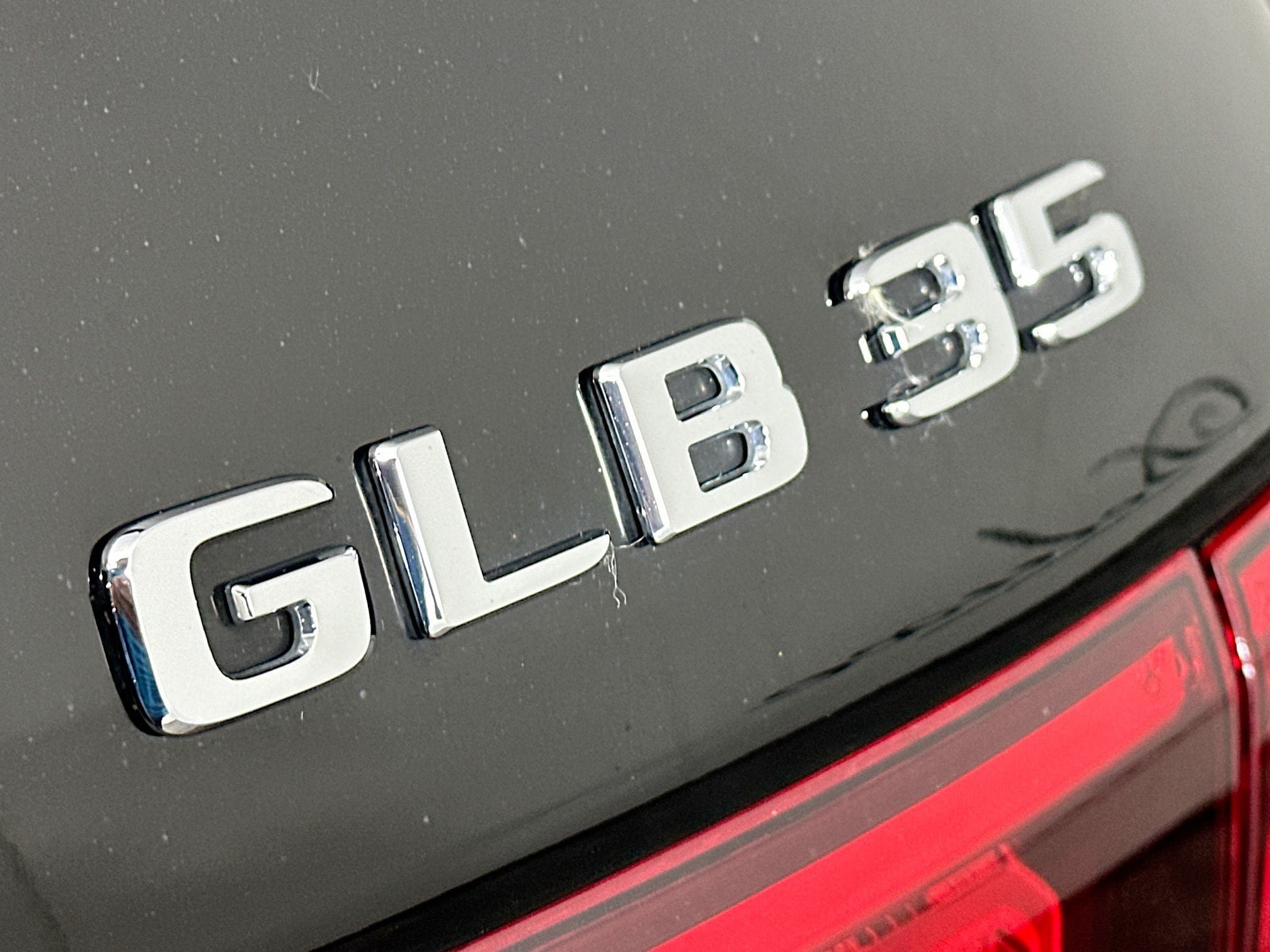 Used 2022 Mercedes-Benz GLB 35 AMG 4MATIC image 28