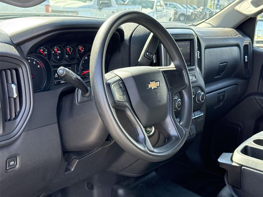 Used 2023 Chevrolet Silverado 1500 W/T image 9