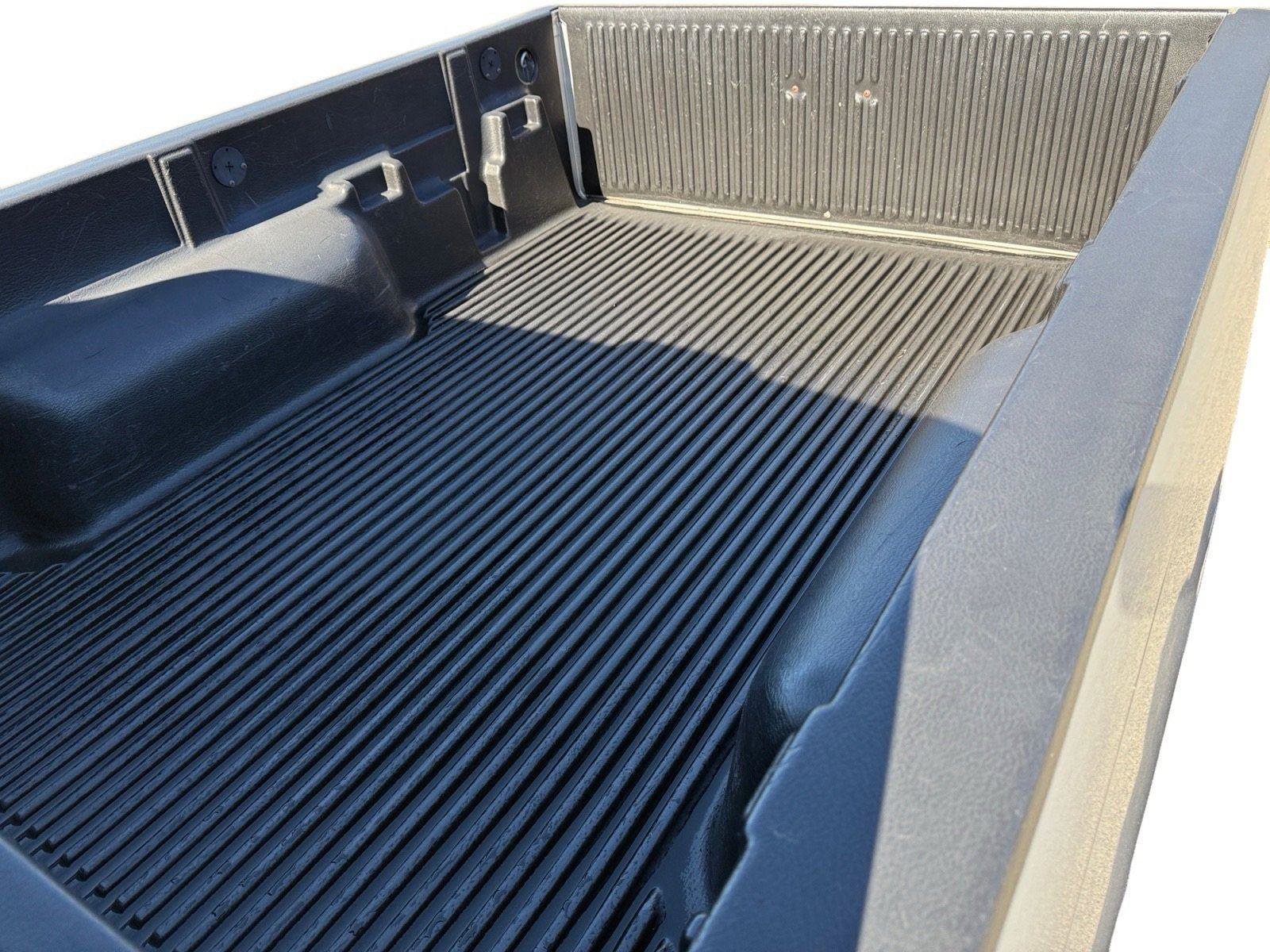Used 1998 Nissan Frontier XE RWD image 9
