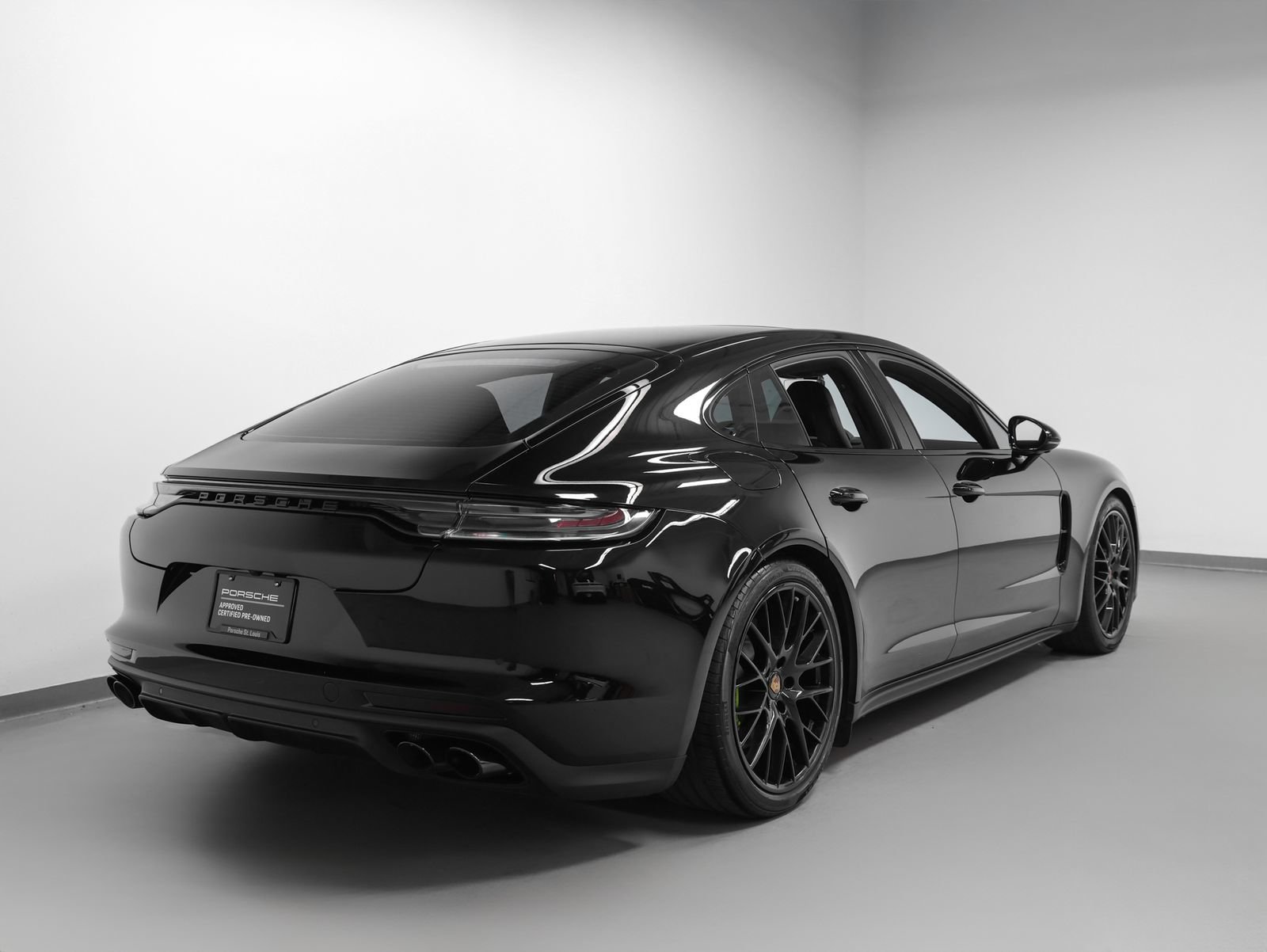 Certified 2023 Porsche Panamera AWD/4WD image 13