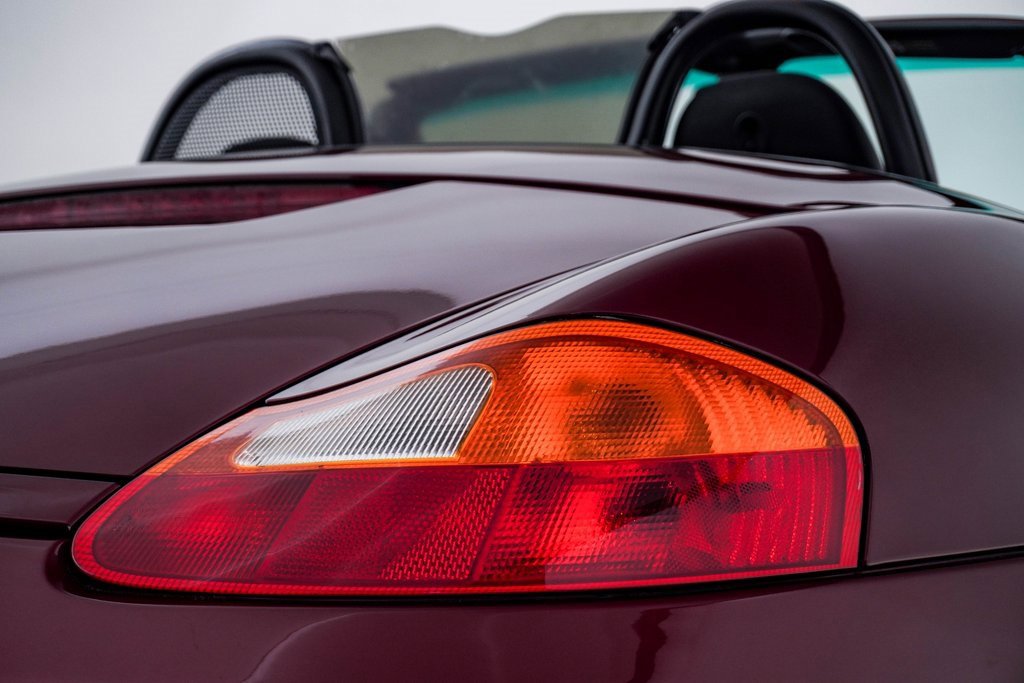 Used 2000 Porsche Boxster S image 14