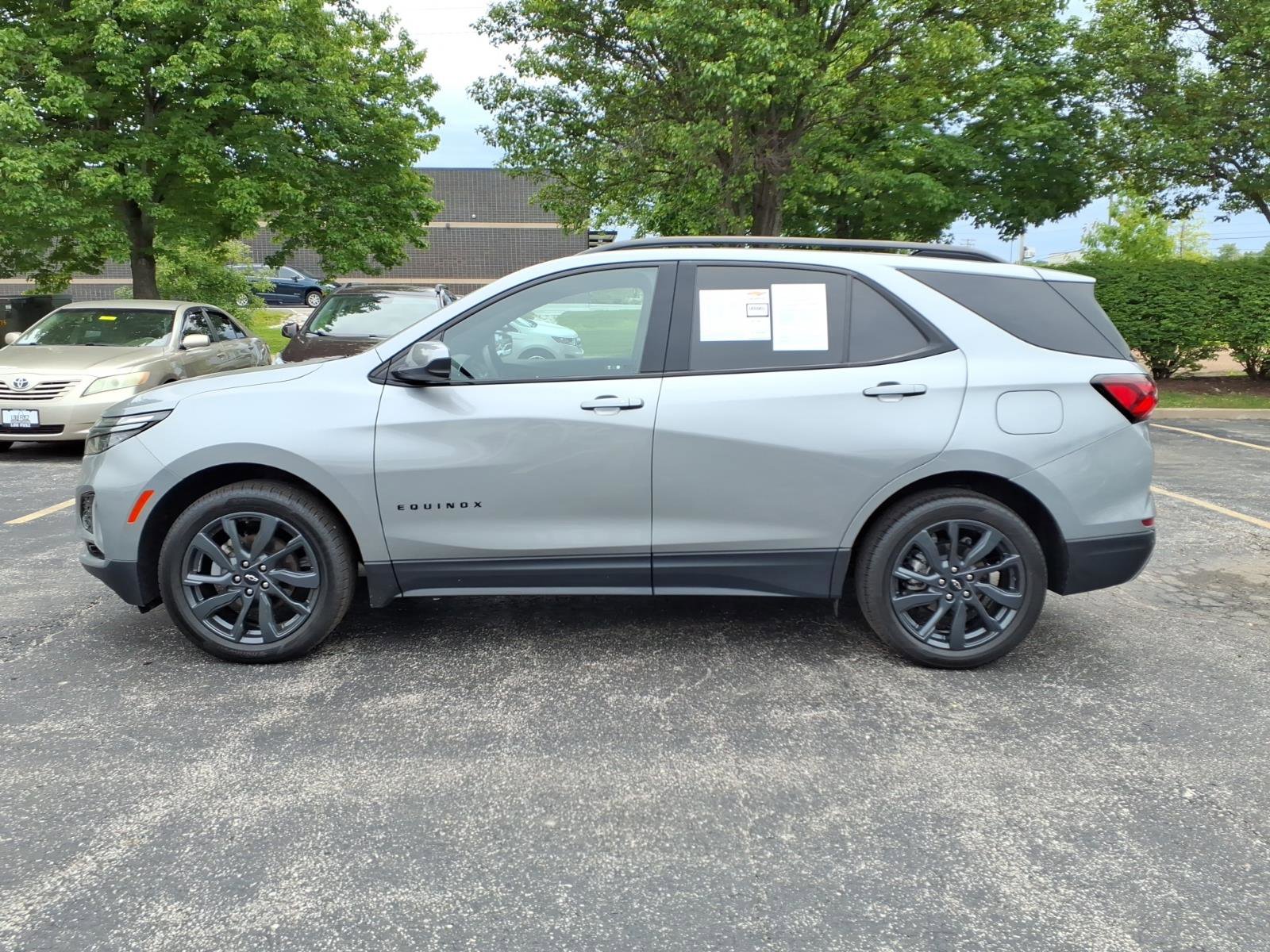 Used 2023 Chevrolet Equinox RS AWD/4WD image 5