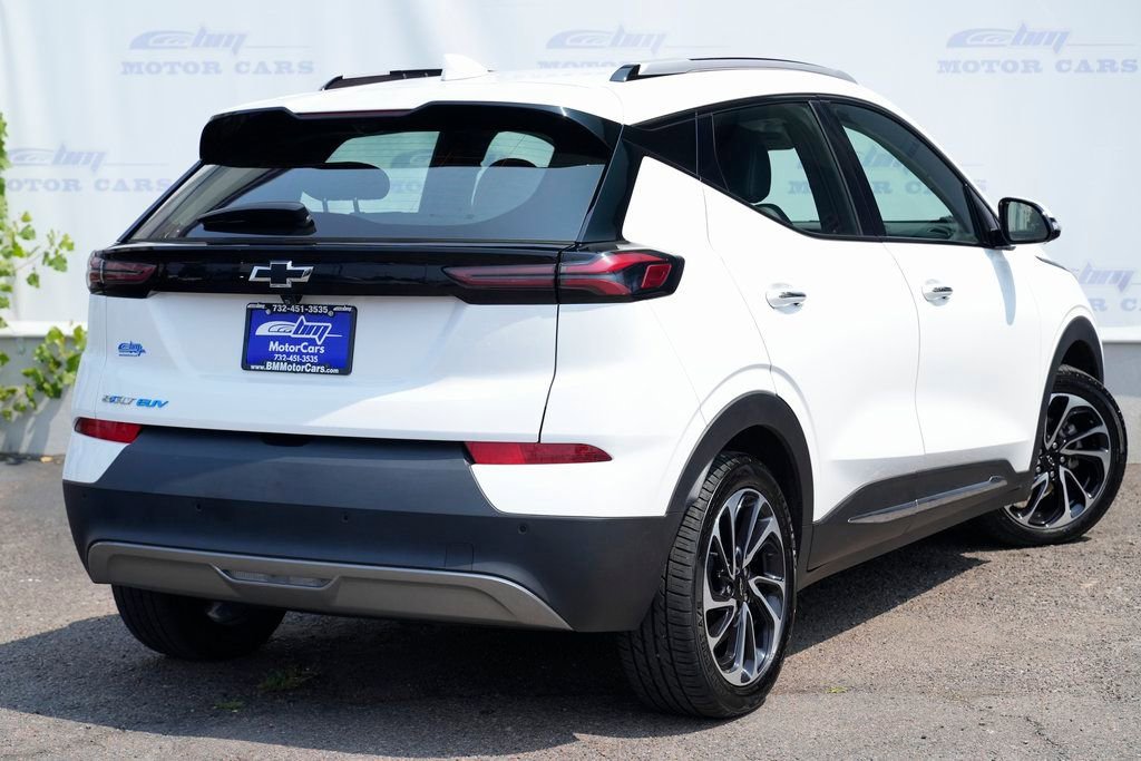 Used 2022 Chevrolet Bolt EUV Premier image 3