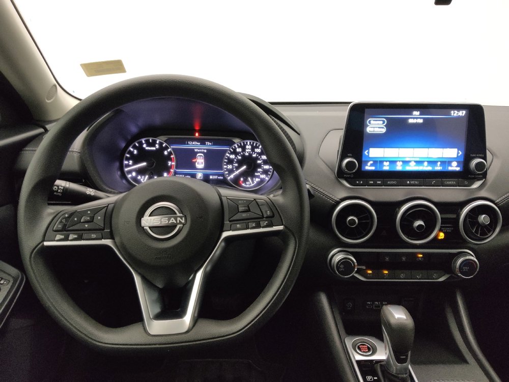 Used 2025 Nissan Sentra SV image 22
