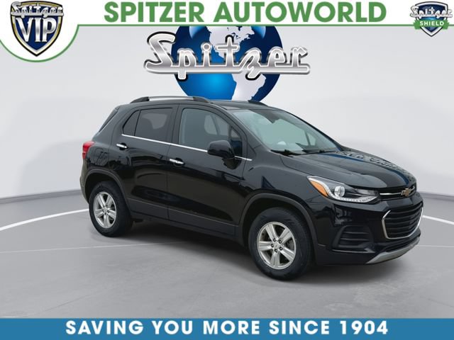 Used 2020 Chevrolet Trax LT w/ LT Convenience Package AWD/4WD image 3
