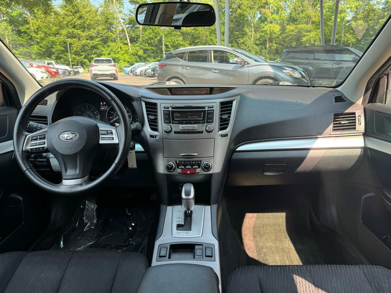 Used 2012 Subaru Outback 2.5i Premium w/ All-Weather Pkg AWD/4WD image 14