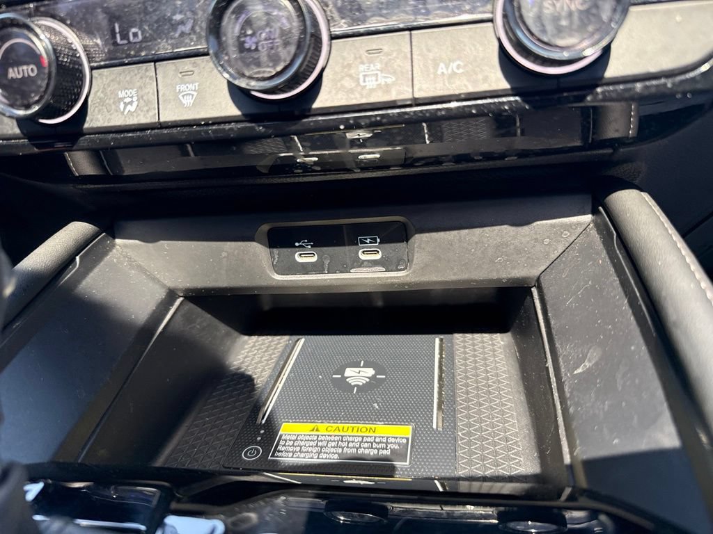 Used 2023 Honda Accord Touring image 26