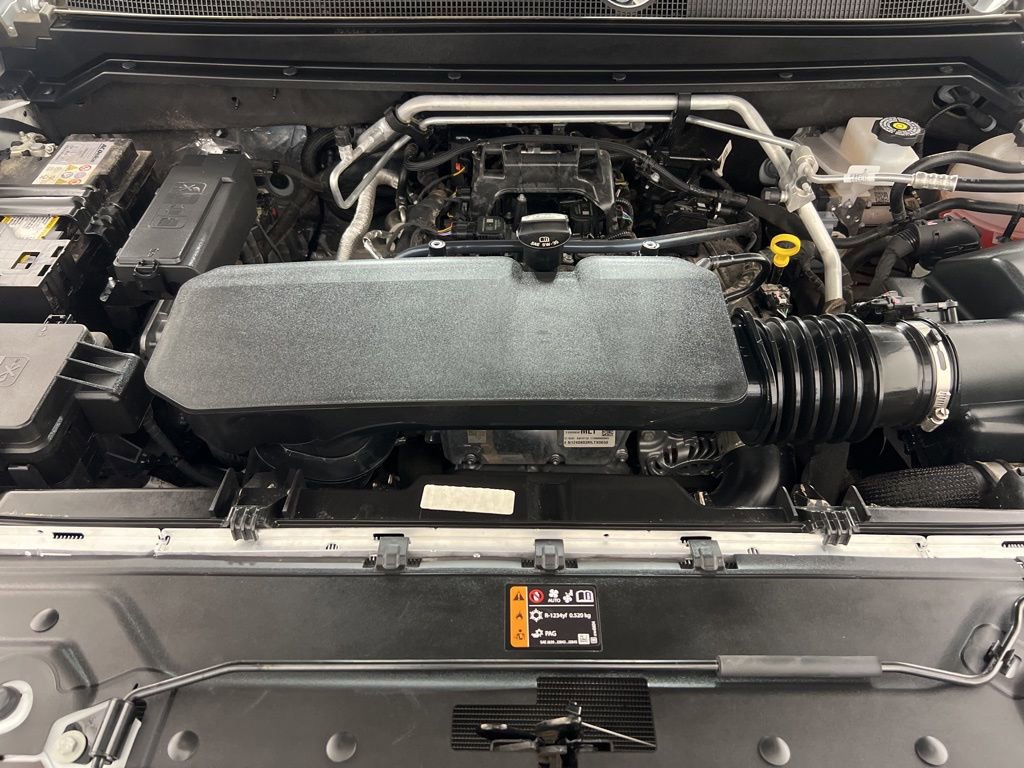 Used 2024 Chevrolet Colorado LT w/ LT Convenience Package image 32