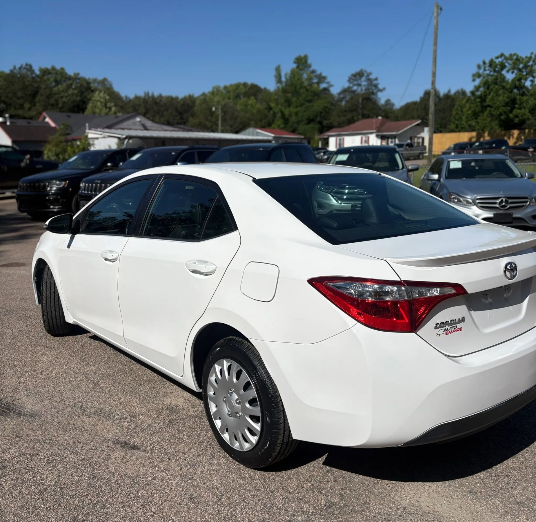 Used 2015 Toyota Corolla S FWD image 4