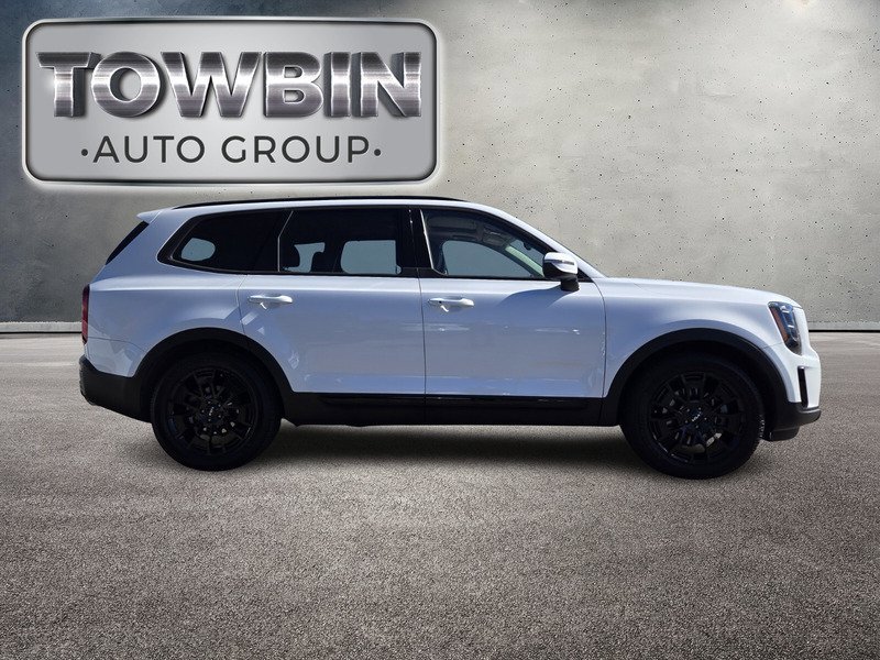 Certified 2022 Kia Telluride EX w/ EX Premium Package image 3
