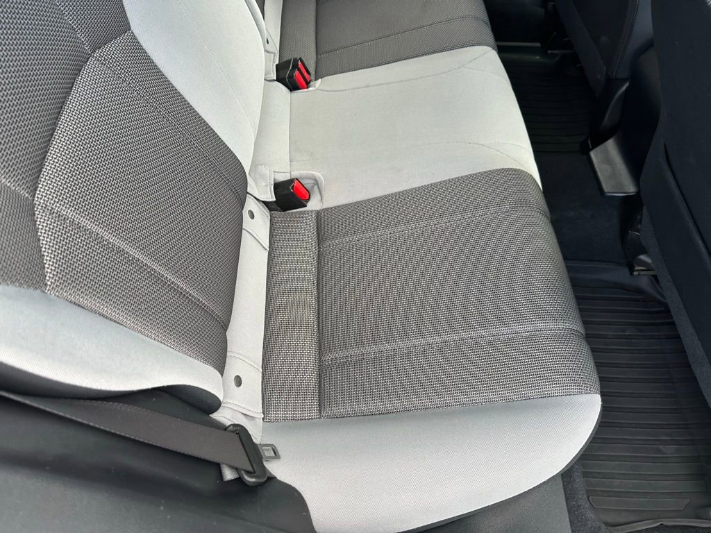 Used 2019 Subaru Crosstrek 2.0i image 18