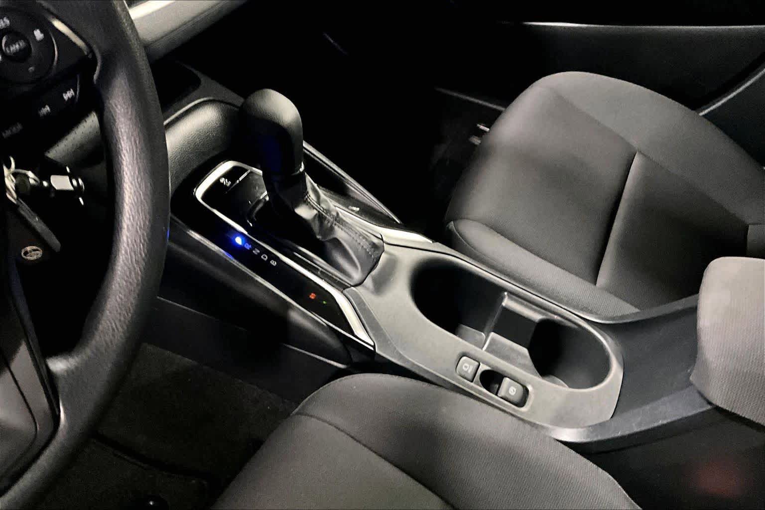 Used 2023 Toyota Corolla LE w/ Carpet Mat Package (TMS) FWD image 15
