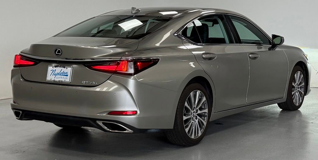Used 2019 Lexus ES 350 w/ Premium Package FWD image 3