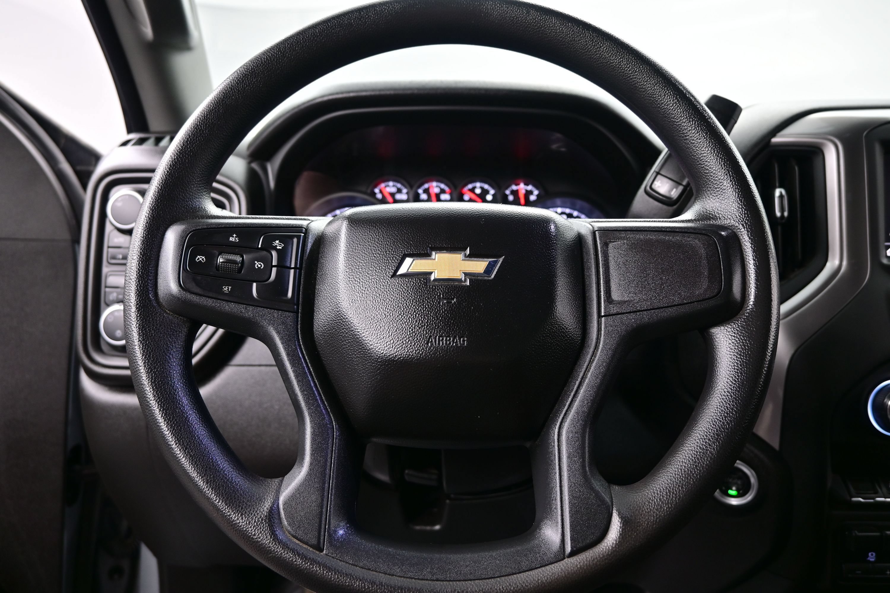 Used 2024 Chevrolet Silverado 1500 Custom AWD/4WD image 22