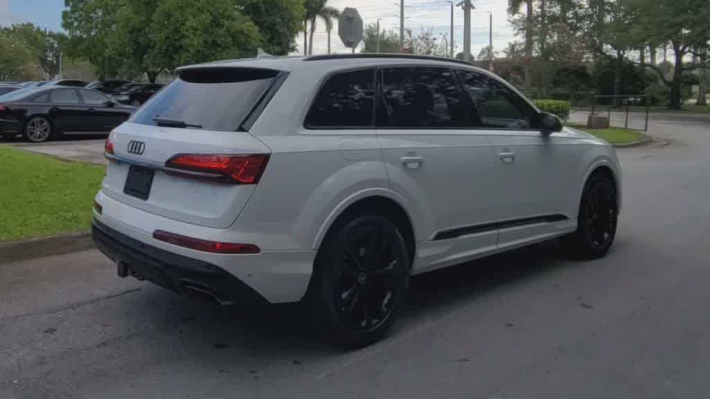 Certified 2025 Audi Q7 2.0T Premium Plus AWD/4WD image 8
